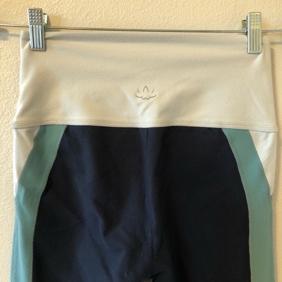 Beyond Yoga True Colorblock High Waist 7/8 Legging - Picture 8 of 9